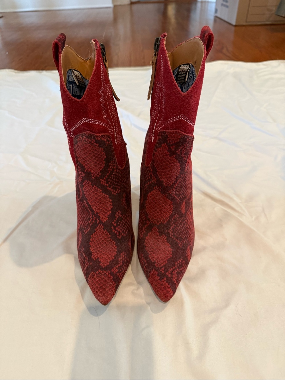Dingo Red Suede Leather Boots